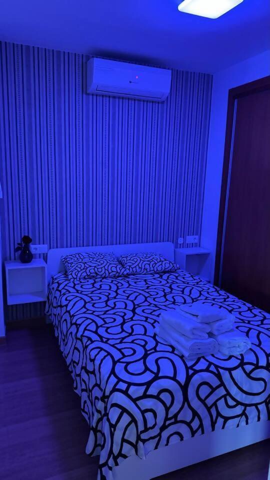 Apartamentos Felip 3 巴里亚纳 外观 照片