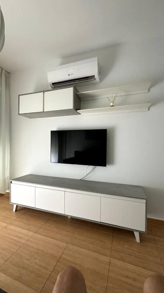 Apartamentos Felip 3 巴里亚纳 外观 照片